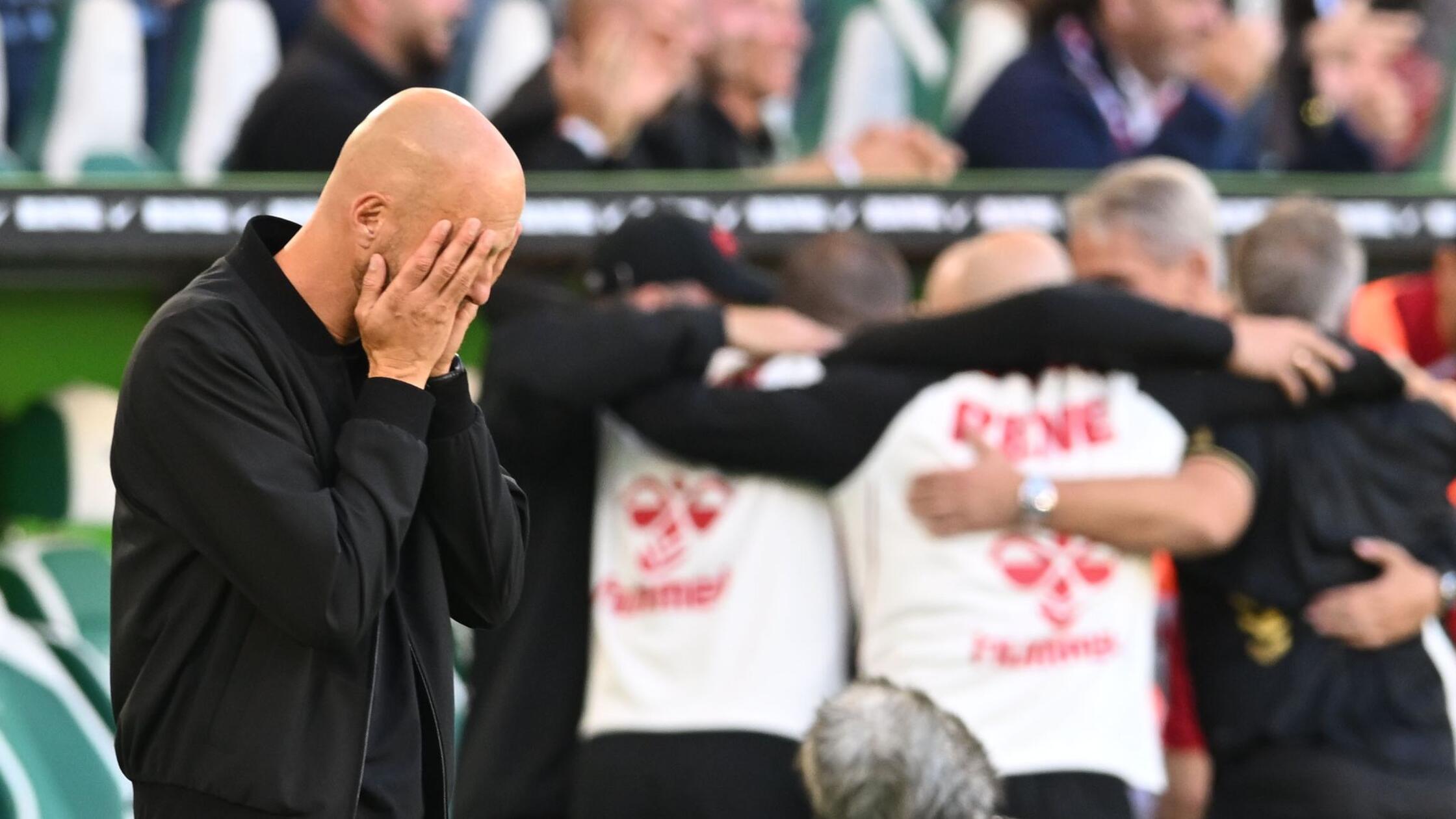 Wahnsinn in Wolfsburg: 15 Minuten Extrazeit und VAR-Problem