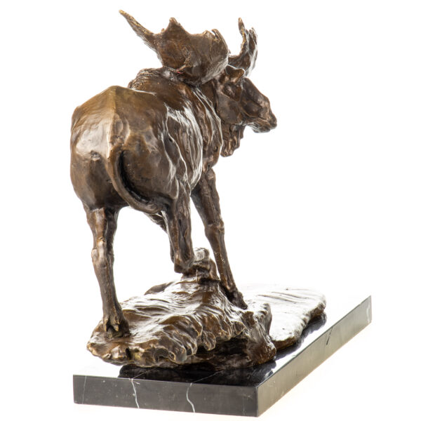 Kraftvolle Bronzefigur "Schreitender Elch" auf Marmorsockel – Bild 3