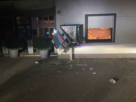 POL-SO: Erneute Sprengungen von Zigarettenautomaten