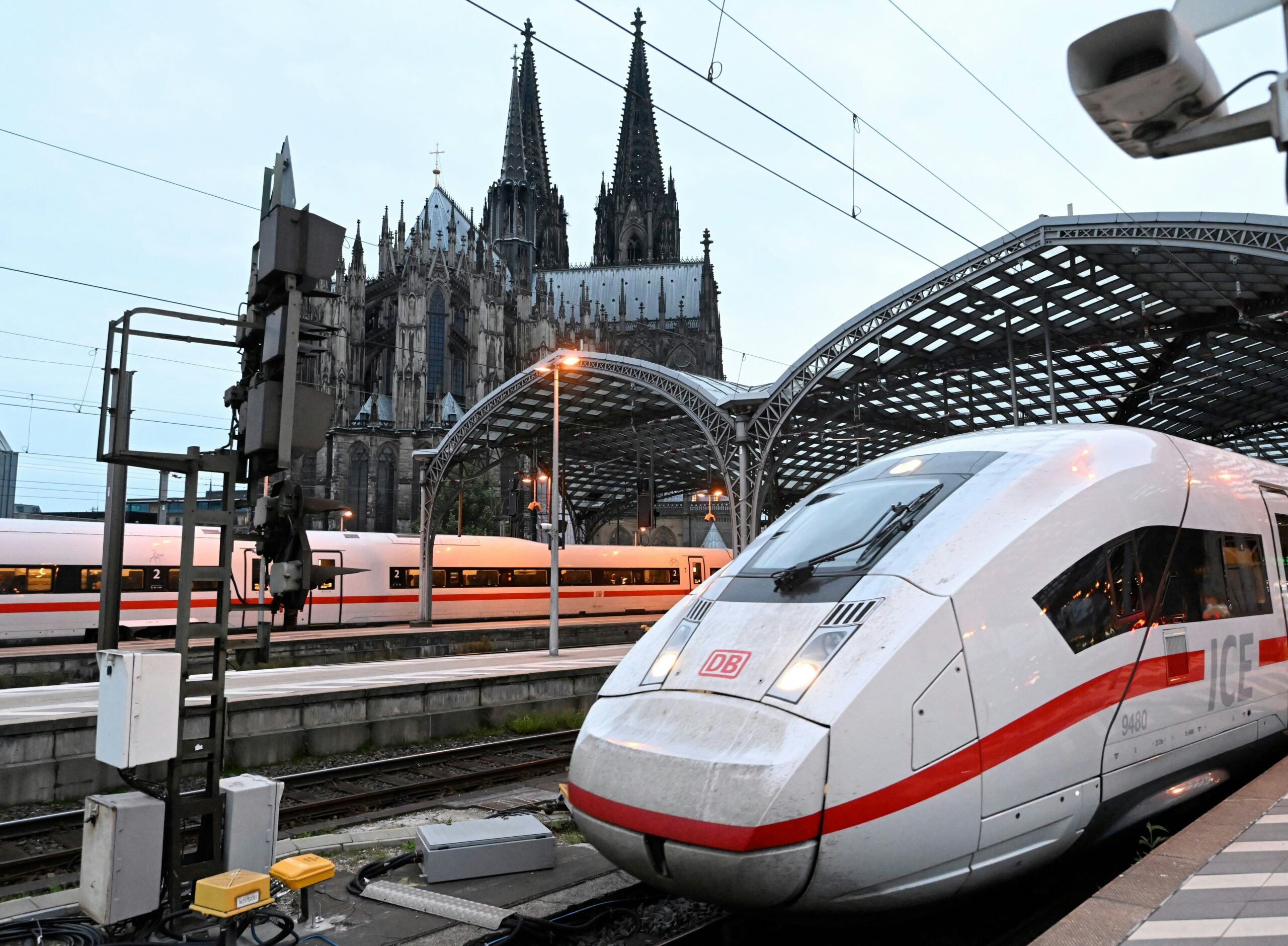 Köln im Jahr 2029: Sechs Monate keine Züge nach Aachen und Bonn