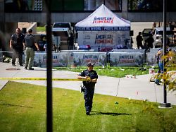 Handgesten als Signal?: FBI prüft verschiedene Theorien zu Kirk-Mord