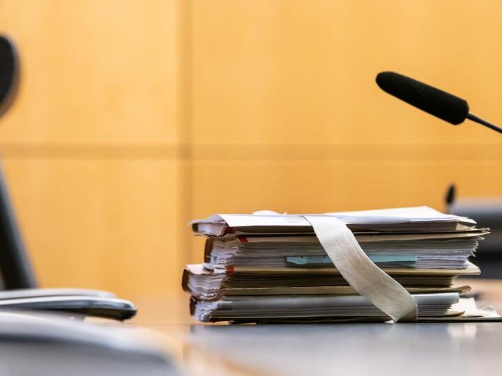 Jugendliche vergewaltigt: Jahrelange Haft für 20-Jährigen