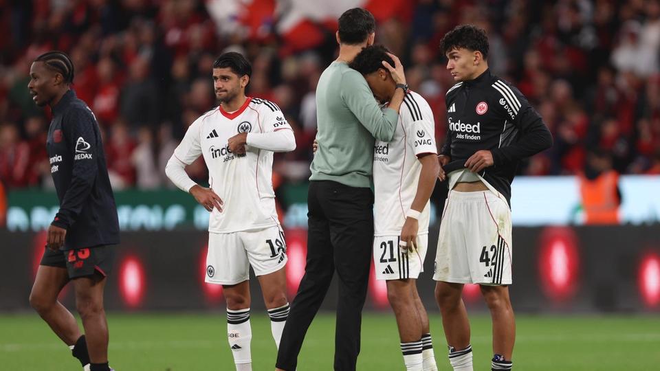 Eintracht Frankfurts schwacher Auftritt in Leverkusen: Reifeprüfung – durchgefallen!