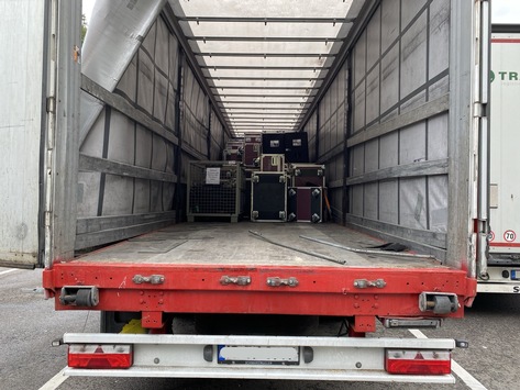 POL-PDLD: Schwerverkehrskontrolle: Fahrer wegen fehlender Ladungssicherung und Geschwindigkeitsüberschreitung beanstandet