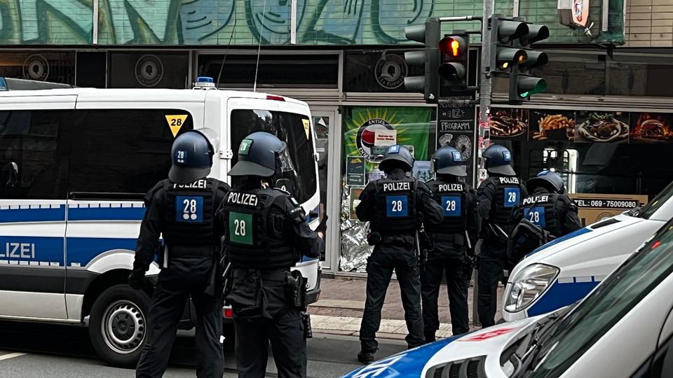 Frankfurt: Polizei will besetztes Haus im Gallus räumen