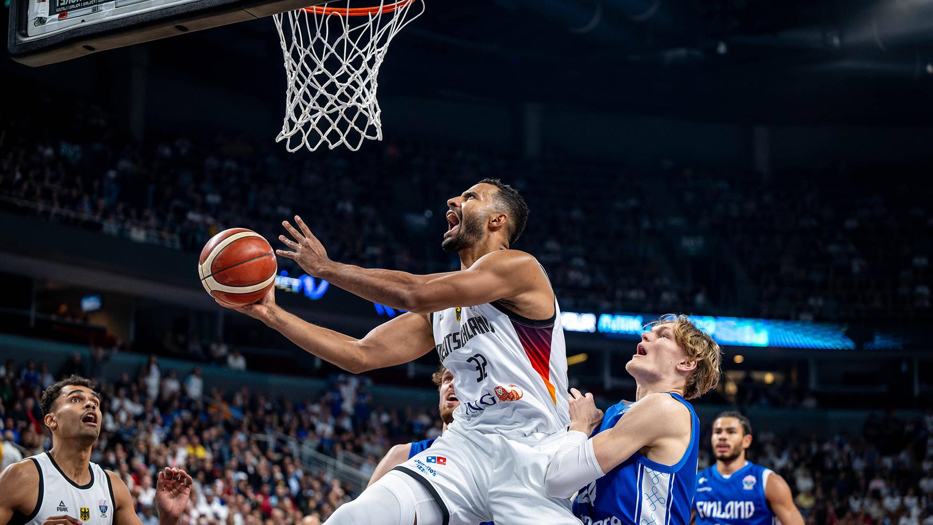 Souveräner Sieg über Finnland: Deutsche Basketballer stehen im EM-Finale