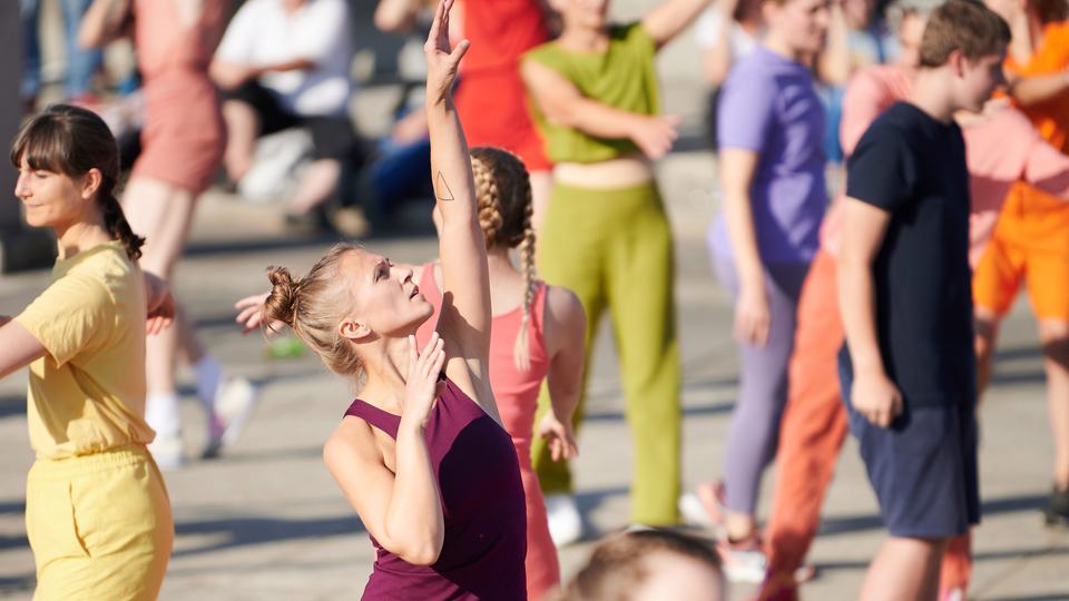 Umzug Schirn Kunsthalle Frankfurt: Tanzend nach Bockenheim