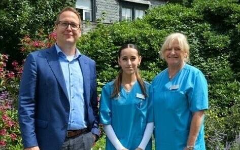 Reha-Klinik in Mönchengladbach: Erste Auszubildende im Herzpark