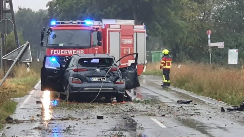 Emmerich/Hamminkeln: Unfall mit Folgen – Haushalte ohne Strom