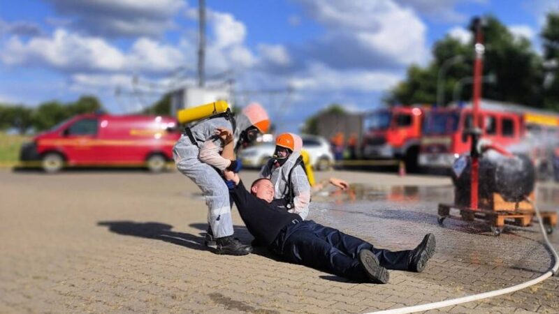 24 Stunden im „Einsatz“: Jugendfeuerwehr Grevenbroich probt den Ernstfall