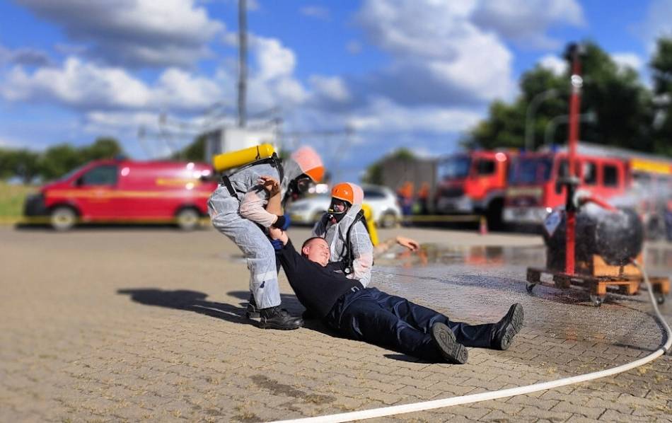 24 Stunden im „Einsatz“: Jugendfeuerwehr Grevenbroich probt den Ernstfall