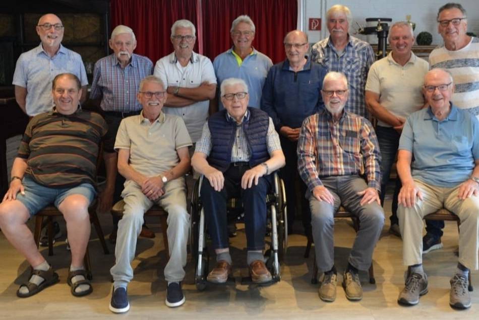 Nettetaler Stadtgespräche: Rentnertreffen und Pflanzaktion im Jubiläumswald