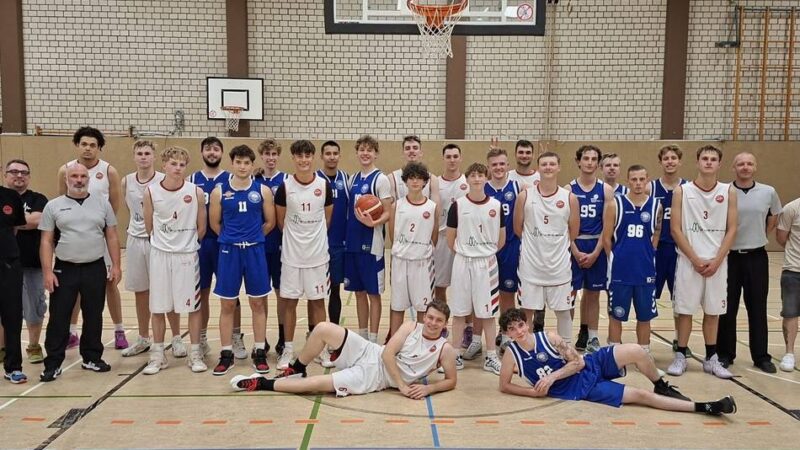 Trainingslager in der Hansahalle: Basket Emmerich ist auf einem guten Weg