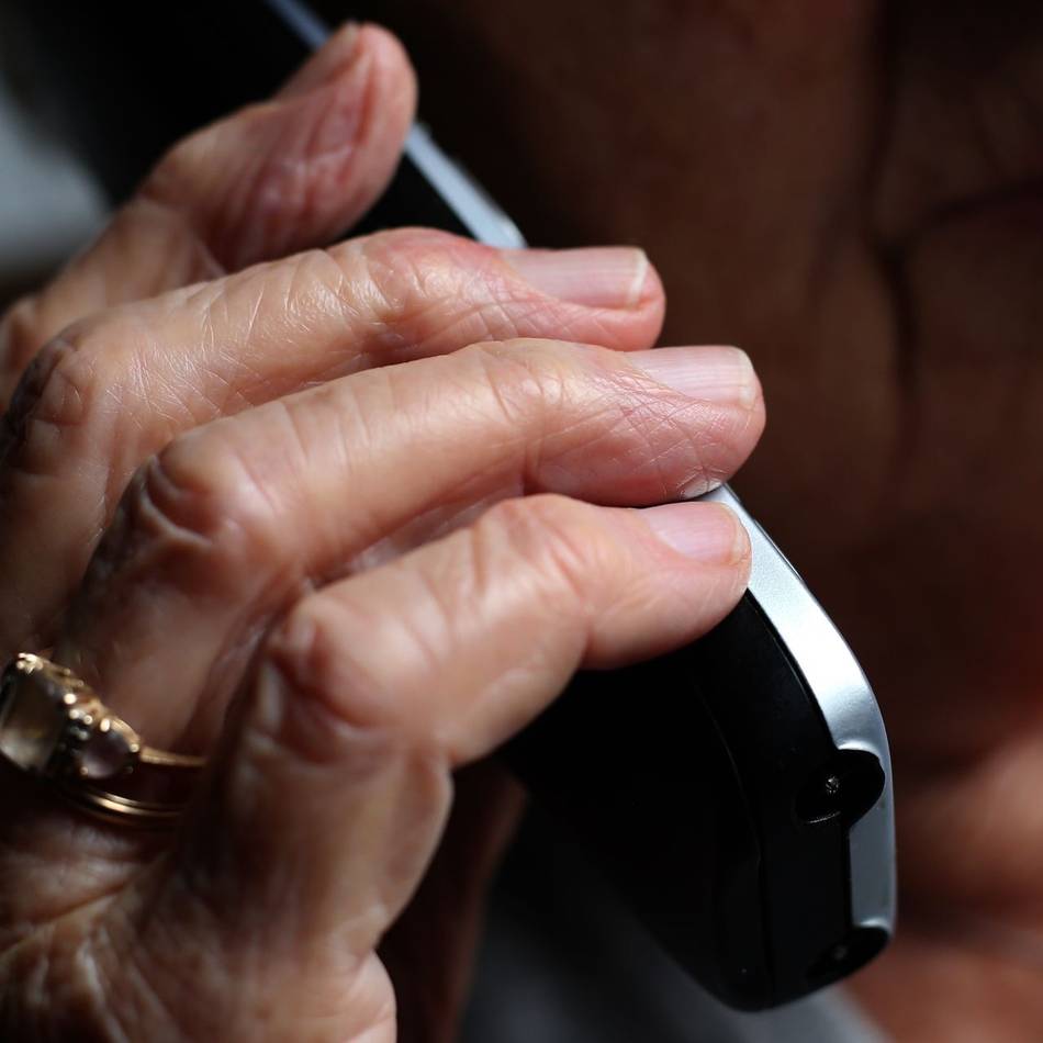 Nach Schockanruf in Willich: Seniorin übergibt Betrügern Geld und Schmuck