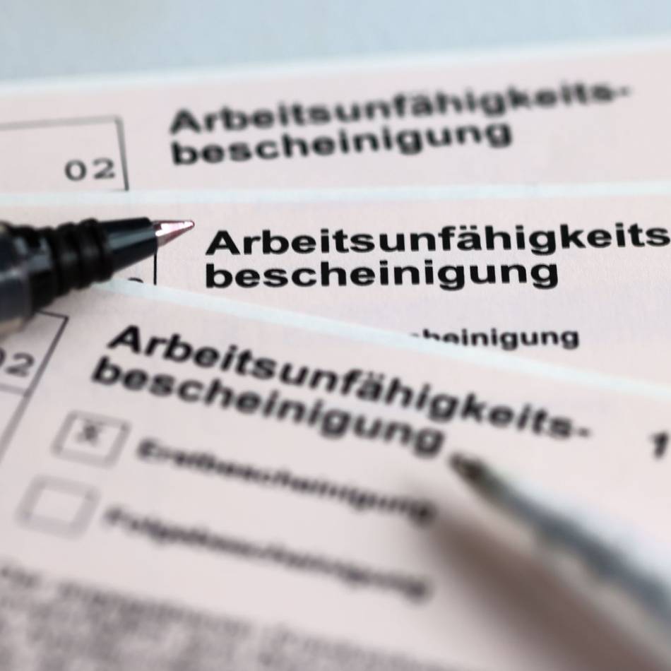 Lehrerin 15 Jahre krank: Land NRW lässt zuständige Kraft bei der Aufsichtsbehörde kontrollieren