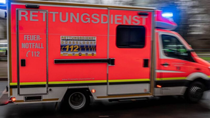 Kurioses Phänomen in Kevelaer: OW1-Kreuzung wird umgebaut, damit Krankenwagen nicht von der Straße abheben