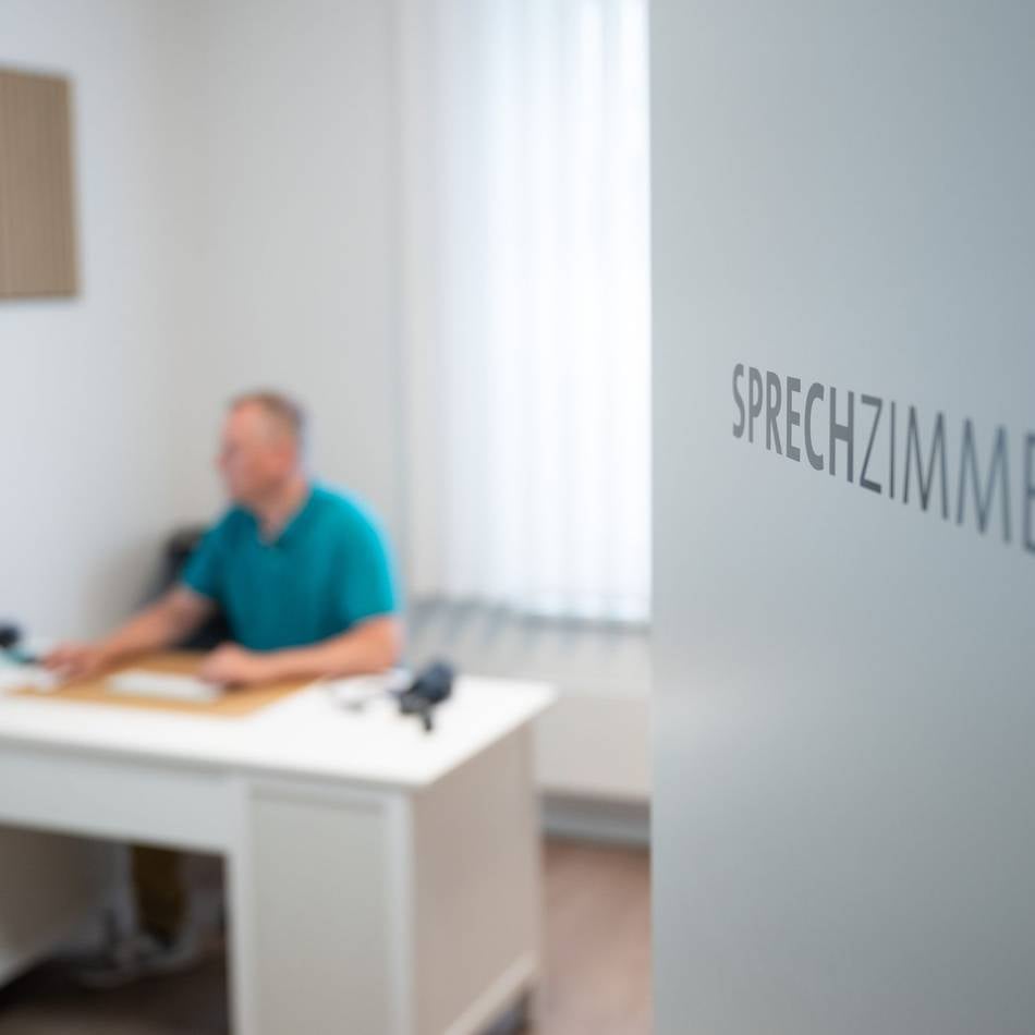 Gesundheitsversorgung in Grevenbroich: CDU warnt vor Zuspitzung von Hausärztemangel – Stadt widerspricht