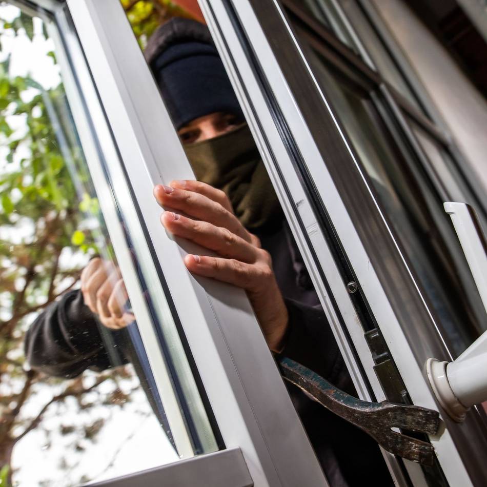 Tat in Meerbusch: Einbrecher durchsuchen Haus in Lank