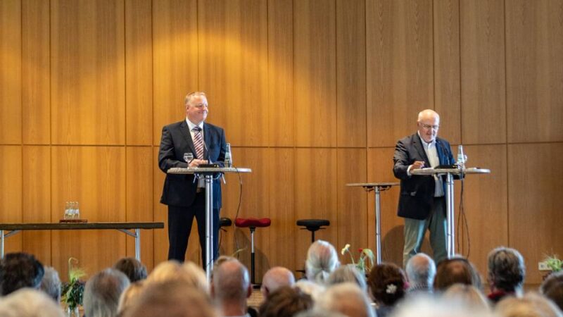 Podiumsdiskussion in Wermelskirchen: Großes Interesse an den Bürgermeisterkandidaten