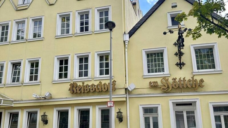Das Höttche öffnet nach der Insolvenz: „Die Seele meines Vaters ist mit dem Haus verwachsen“