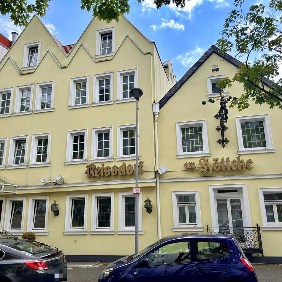 Das Höttche öffnet nach der Insolvenz: „Die Seele meines Vaters ist mit dem Haus verwachsen“