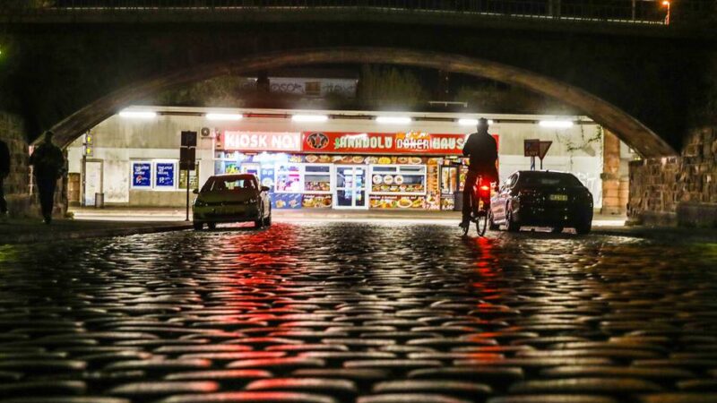 Erfolgreiche Premiere zum Neusser Schützenfest: Gute Chancen für erneutes Waffenverbot am Hauptbahnhof