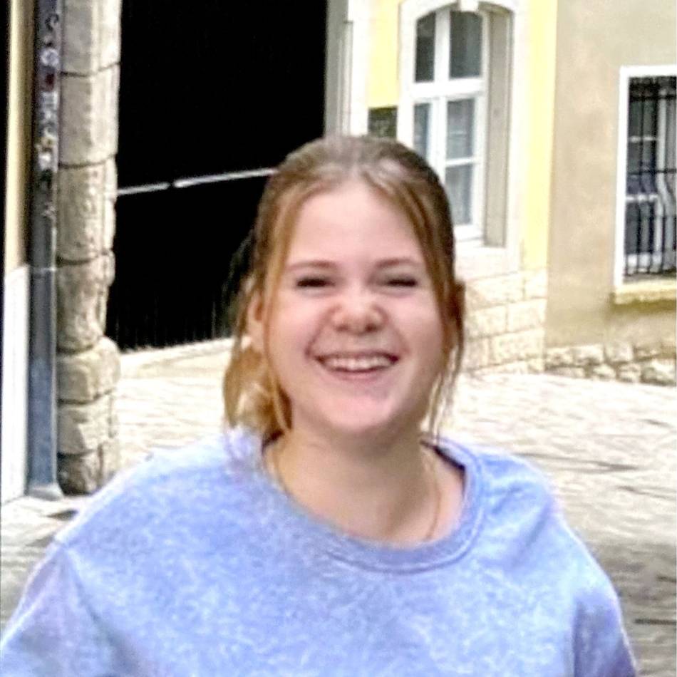 Öffentlichkeitsfahndung in Mönchengladbach: Fiona Fee (13) wird vermisst – Polizei bittet um Hinweise