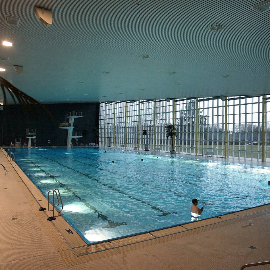 Hallenbad Bockum: 27 Schulen von Schließung betroffen