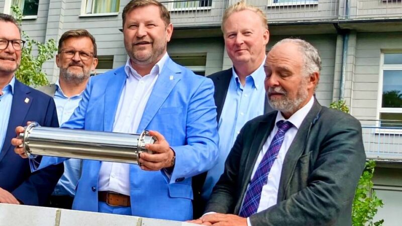 Grundsteinlegung für Bettenhaus: Startschuss zu Solinger Klinikum-Neubau der Superlative