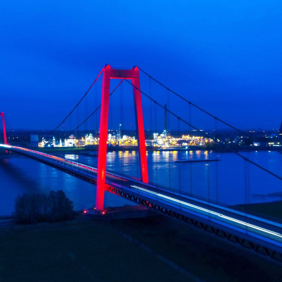 Rheinbrücke Emmerich vor 60 Jahren eingeweiht: Die schönste Rheinbrücke der Welt