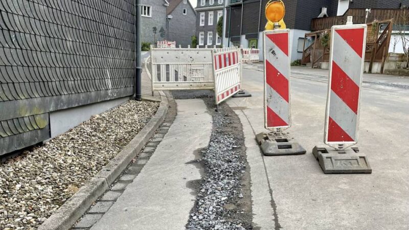 Bergische Energie- und Wasser.GmbH: Stromkabel und Glasfaser auf einen Streich