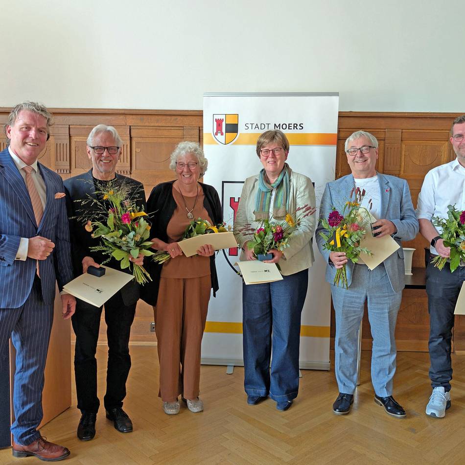 Auszeichnung in Moers: Ehrenringe für fünf engagierte Menschen