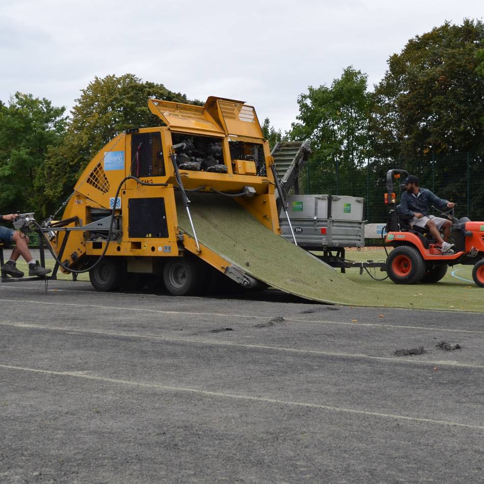Sport in Meerbusch: Kunstrasenplatz „Am Eisenbrand“ wird erneuert