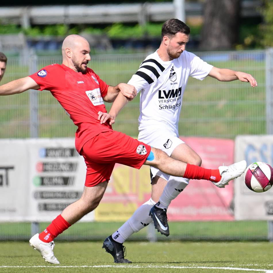 Kantersieg beim Mülheimer FC: SV Budberg verteidigt eindrucksvoll die Tabellenführung