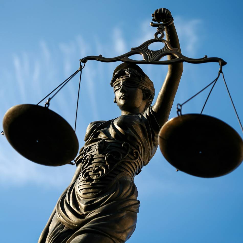 Verhandlung vor dem Weseler Jugendschöffengericht: Junger Vater (18) missbraucht Zwölfjährige in seinem Zimmer – und wird dafür verurteilt