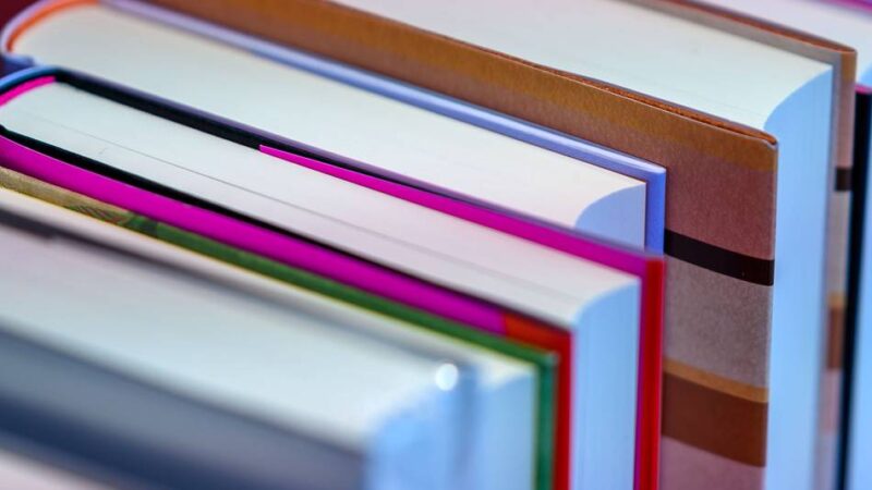 Bücherbörse in Xanten: Kolpingsfamilie bittet um Buchspenden