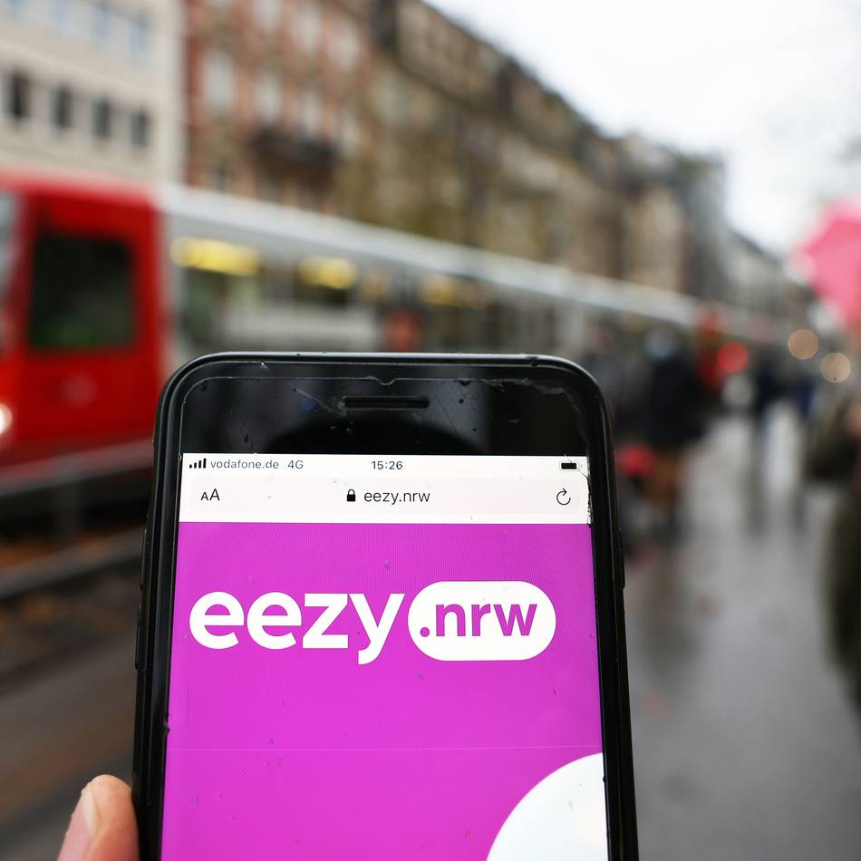 Handy-Ticket für Bus und Bahn: Kinder zahlen beim Eezy-Tarif im VRR oft drauf