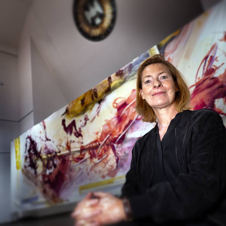 Neue Schau in Leverkusen: Zehn Meter Kunst schweben in der Christuskirche