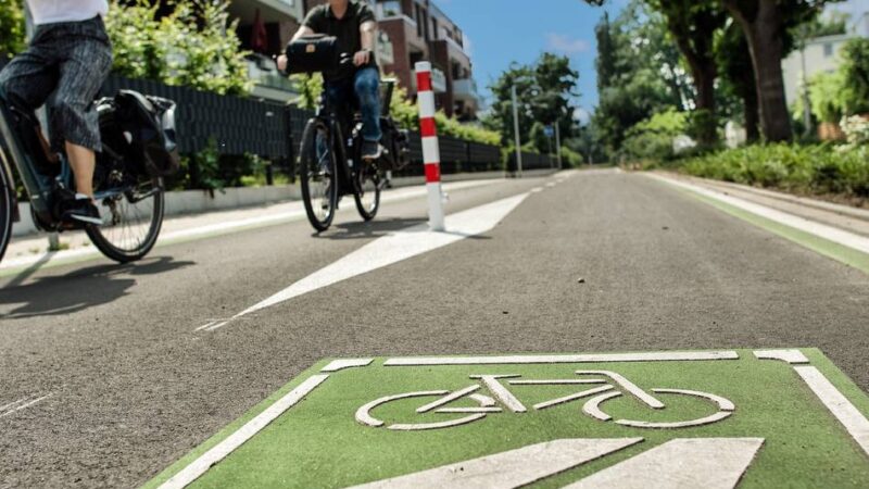 Gespräch mit dem ADFC: Radverkehr in Monheim: Risse und Wienecke stellen ihre Positionen vor