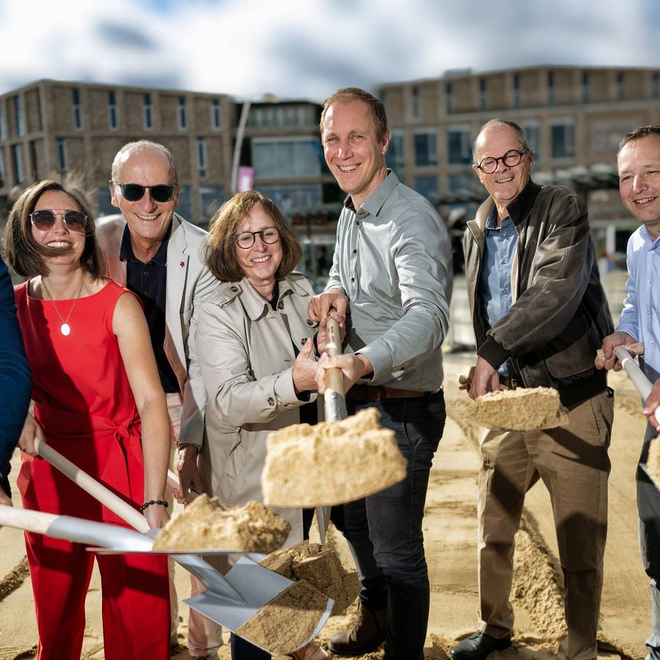 Fertigstellung bis 2028: Spatenstich für den dritten Bauabschnitt von Monheim-Mitte