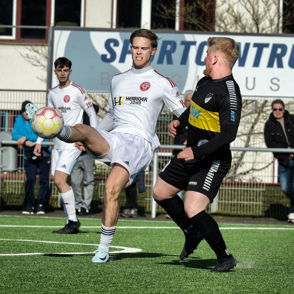 Derby am Freitagabend: HSV Langenfeld und Tuspo Richrath kämpfen um die Vorherrschaft im Ort
