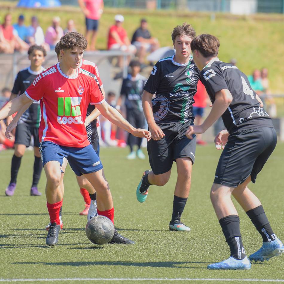 Saisonstart im Jugendfußball: Diese großen Ziele haben die beiden Niederrheinligisten 1. FC Kleve und VfR Warbeyen