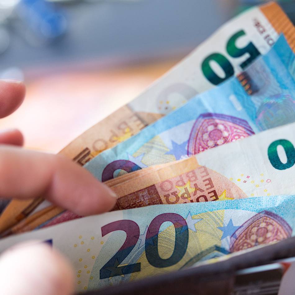 Parteien-Check zur Finanzpolitik in Dormagen: Spagat zwischen Sparkurs und Investieren