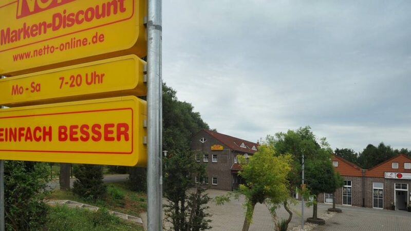 Filiale am Fuhlensteg in Rees: Netto-Markt in Rees überfallen: Täter entkommen