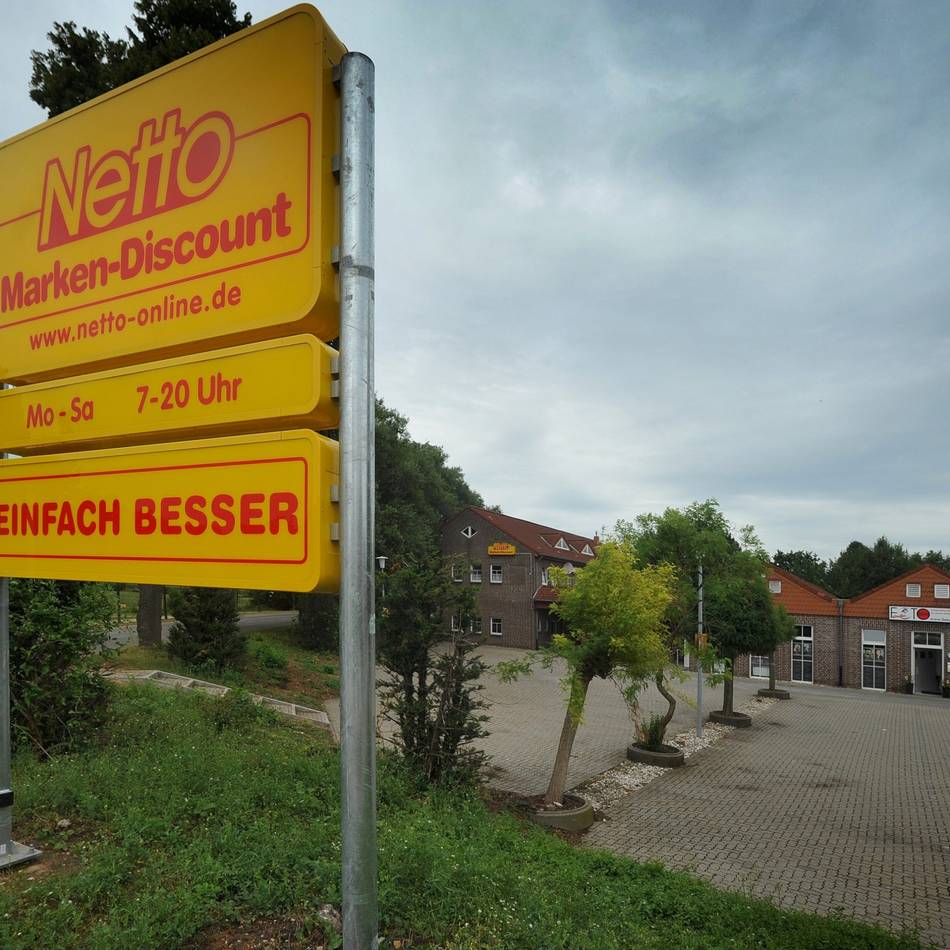 Filiale am Fuhlensteg in Rees: Netto-Markt in Rees überfallen: Täter entkommen