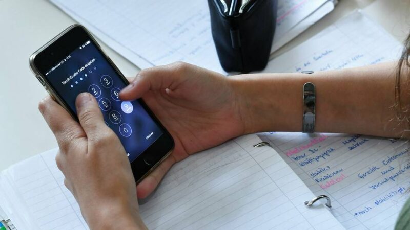 Stadt Hilden und die Polizei klären auf: „Wissen Sie eigentlich, was Cybergrooming ist?“