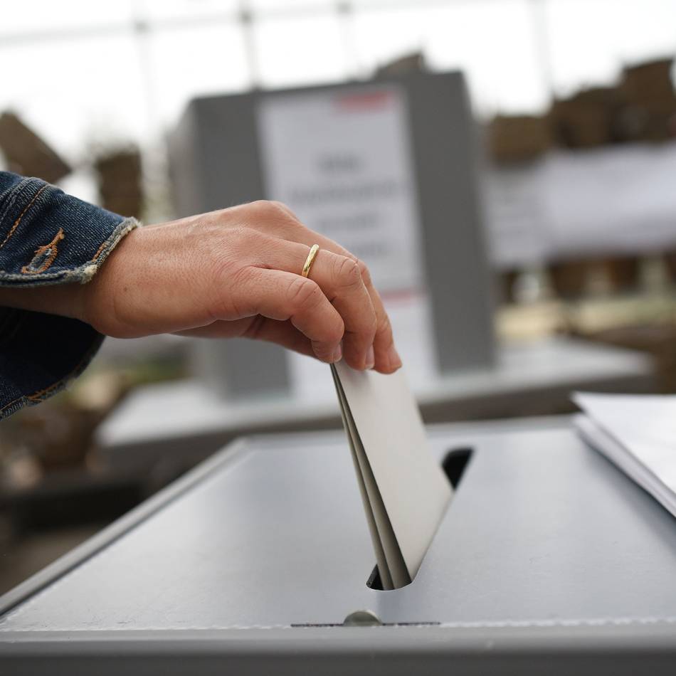 Kommunalwahl 2025 in Wesel: Die sechs Bürgermeisterkandidaten stellen sich vor