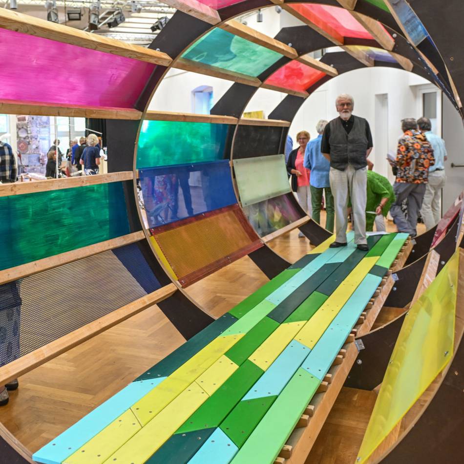 Jahresausstellung des Willicher Kunstvereins: Kunstwerke fordern zum Verweilen auf