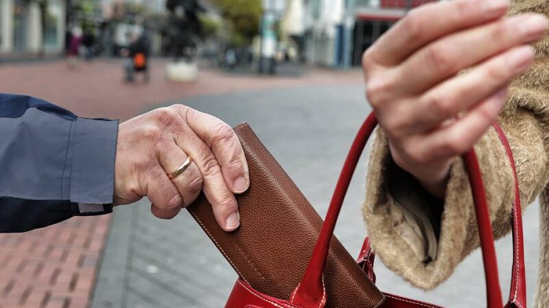 Debatte in Grevenbroich: „Vor allem ältere Menschen fühlen sich in der City nicht mehr sicher“