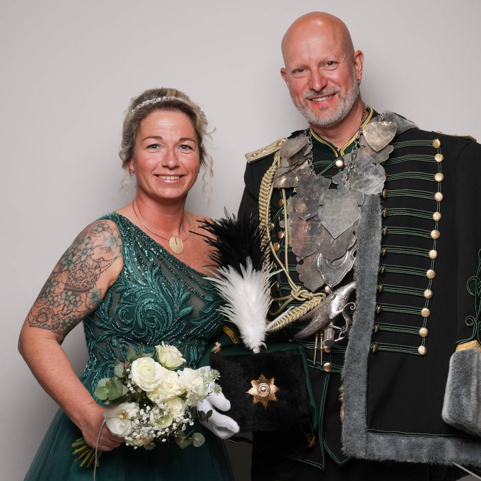 Schützenfest in Grevenbroich: Neurath feiert mit Torsten und Nina Binias